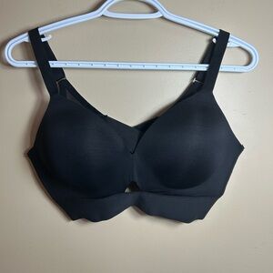 SPANX Black Women's Mesh Cross Back Sports Bra